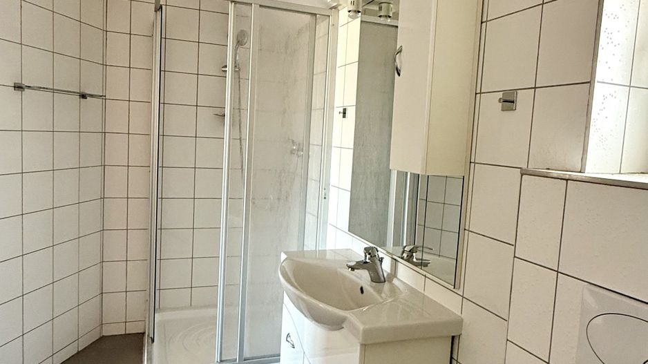 APARTAMENT DECOMANDAT - Poză 15