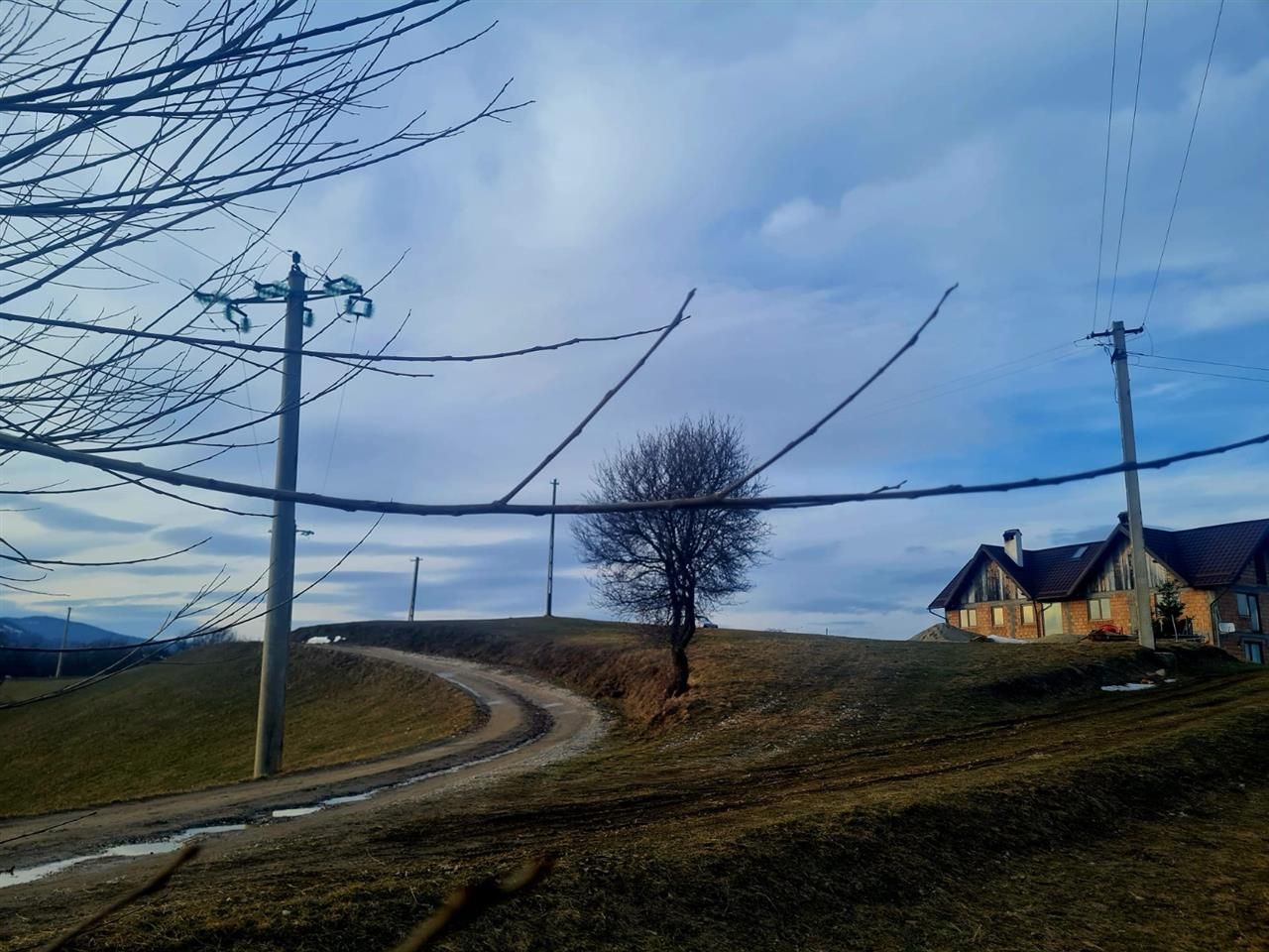 Oaza de liniste si frumusete, reconectare cu natura, 16.000 mp, Poiana Marului - Poză 3