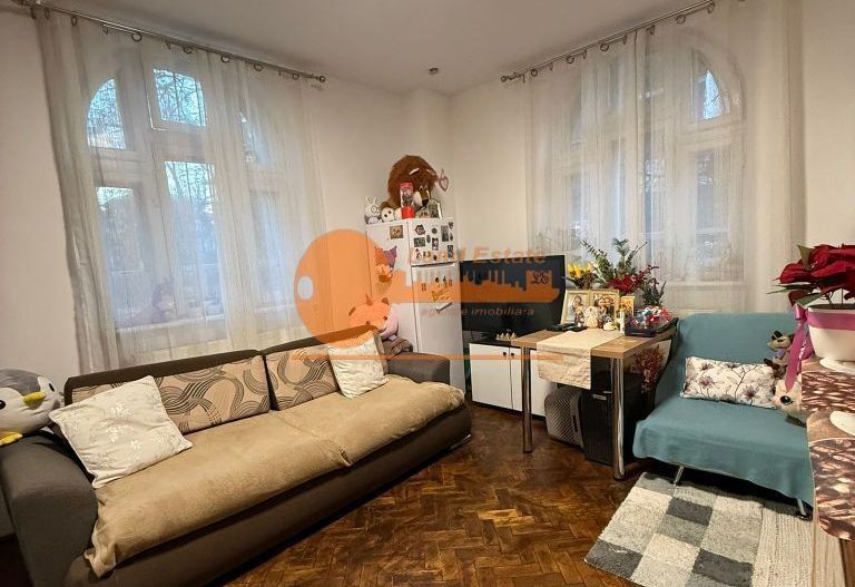 Garsoniera Metrou Grivita ,Centrala Propie - Poză 2