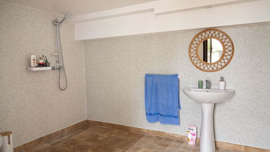 Vilă cu acces direct la lac | Piscină încălzită, sauna - Poză 21