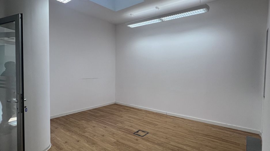 Birouri zona centrală - Poză 22