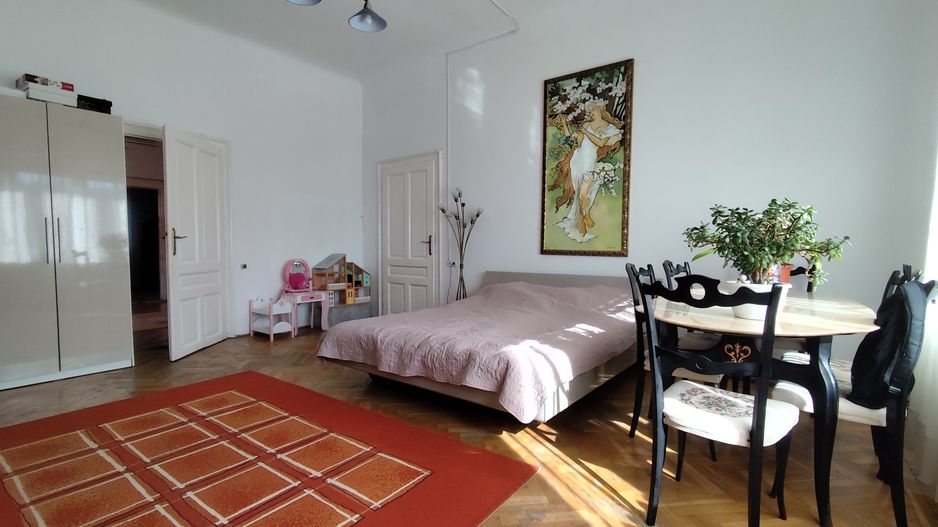 Casa cu 4 camere de vanzare in zona centrala – Louis Pasteur, Oradea - Poză 6