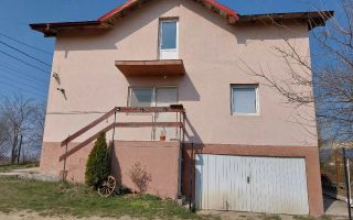 Casă cu teren de vânzare în Dealul Zorilor, Iași - Poză 2
