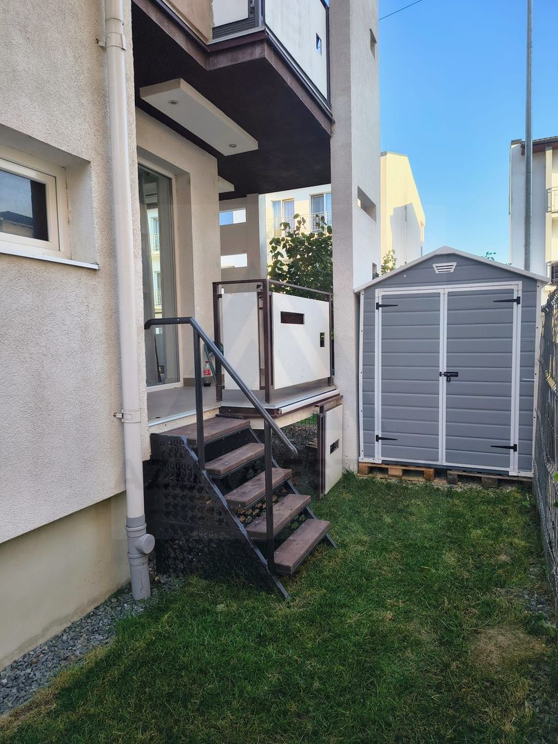 Apartament 3 camere 83 mp utili curte si 2 locuri parcare in Selimbar - Poză 12