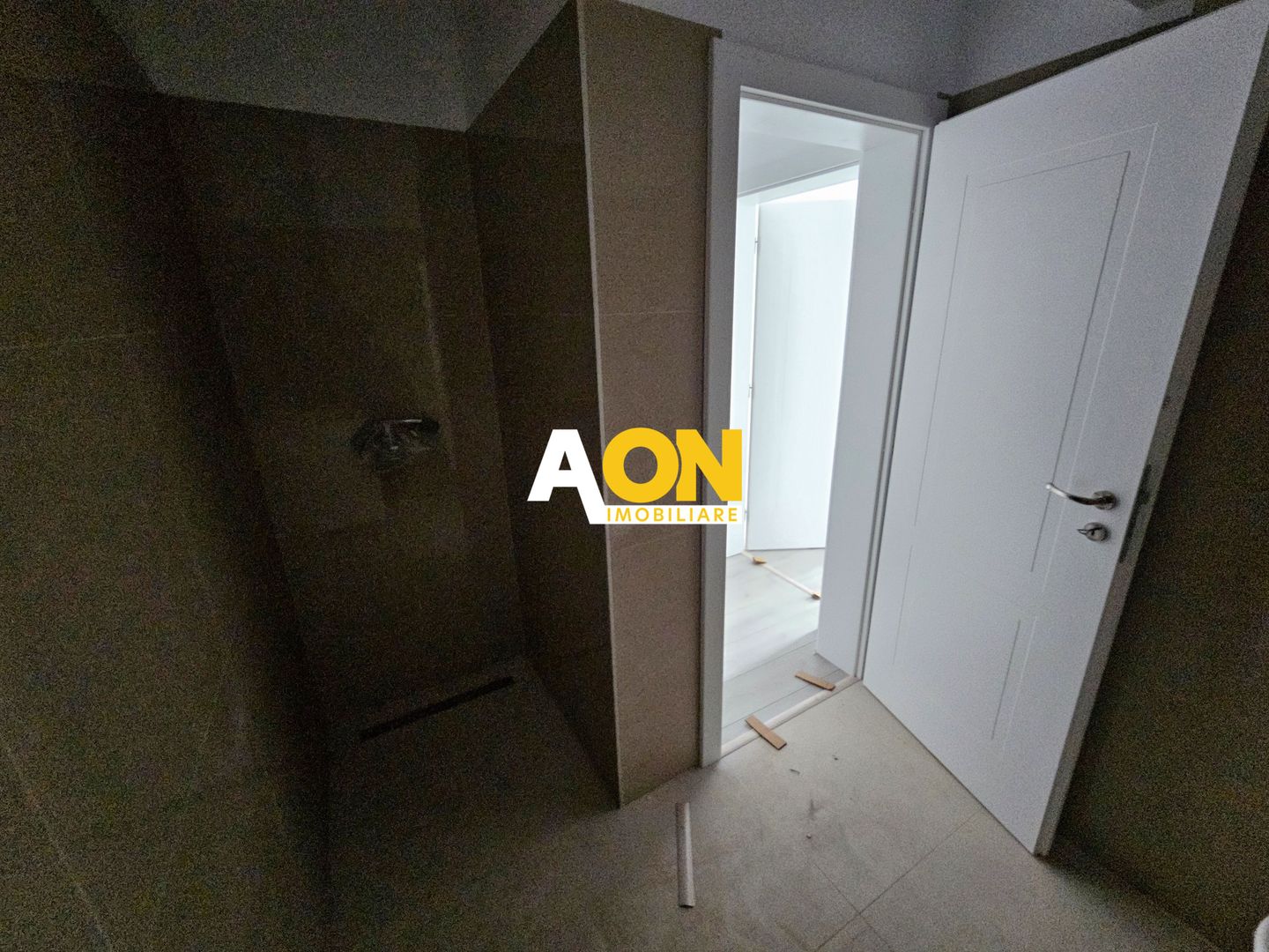 Apartament cu 3 camere, etaj 1, bloc nou 2025, cu parcare - Poză 7