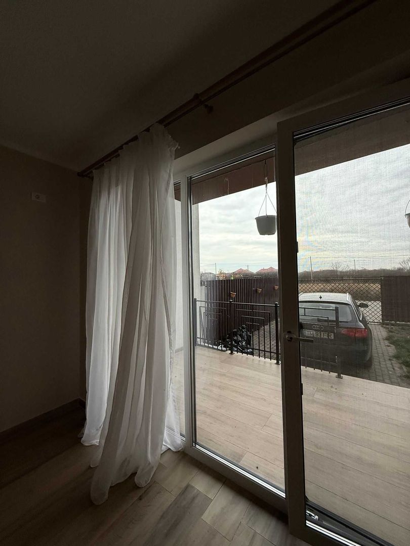 Apartament 3 camere Dumbravita bloc nou - Poză 4