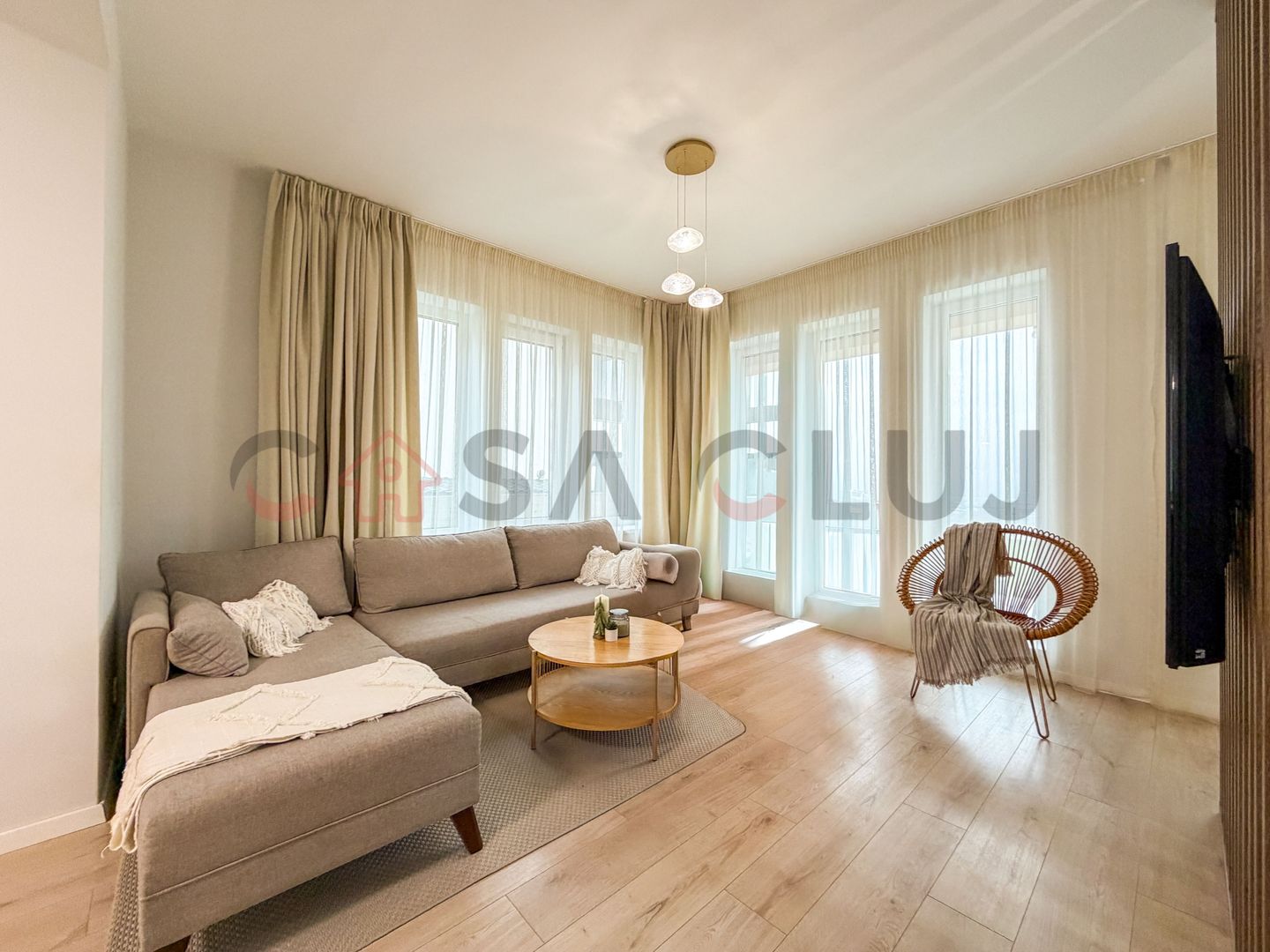 Casa individuala cu teren de 500 mp, Dezmir - Poză 1