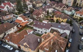 Casa individuala renovata integral | Brasovul Vechi - Dealul Cetatii - Poză 34