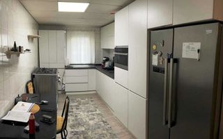 Apartament cu 4 camere, terasă de 250 mp, zona Liceul Prodeo –Mănăștur - Poză 1