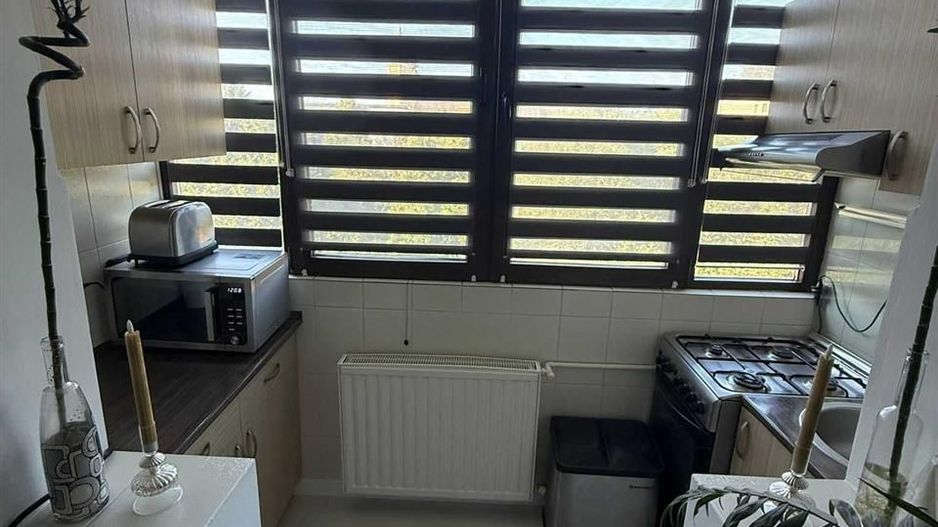 Apartament cu 3 camere in Piata Bucuresti - Poză 7