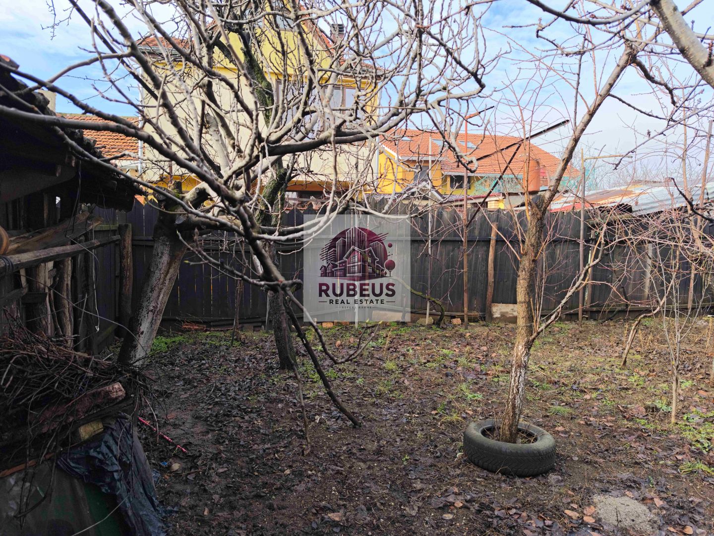 Casa cu personalitate in Calomfirescu – spatiu, liniste si teren gener - Poză 31