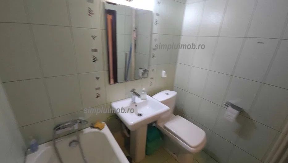 3 Camere Decomandat Renovat Ozana - Poză 7