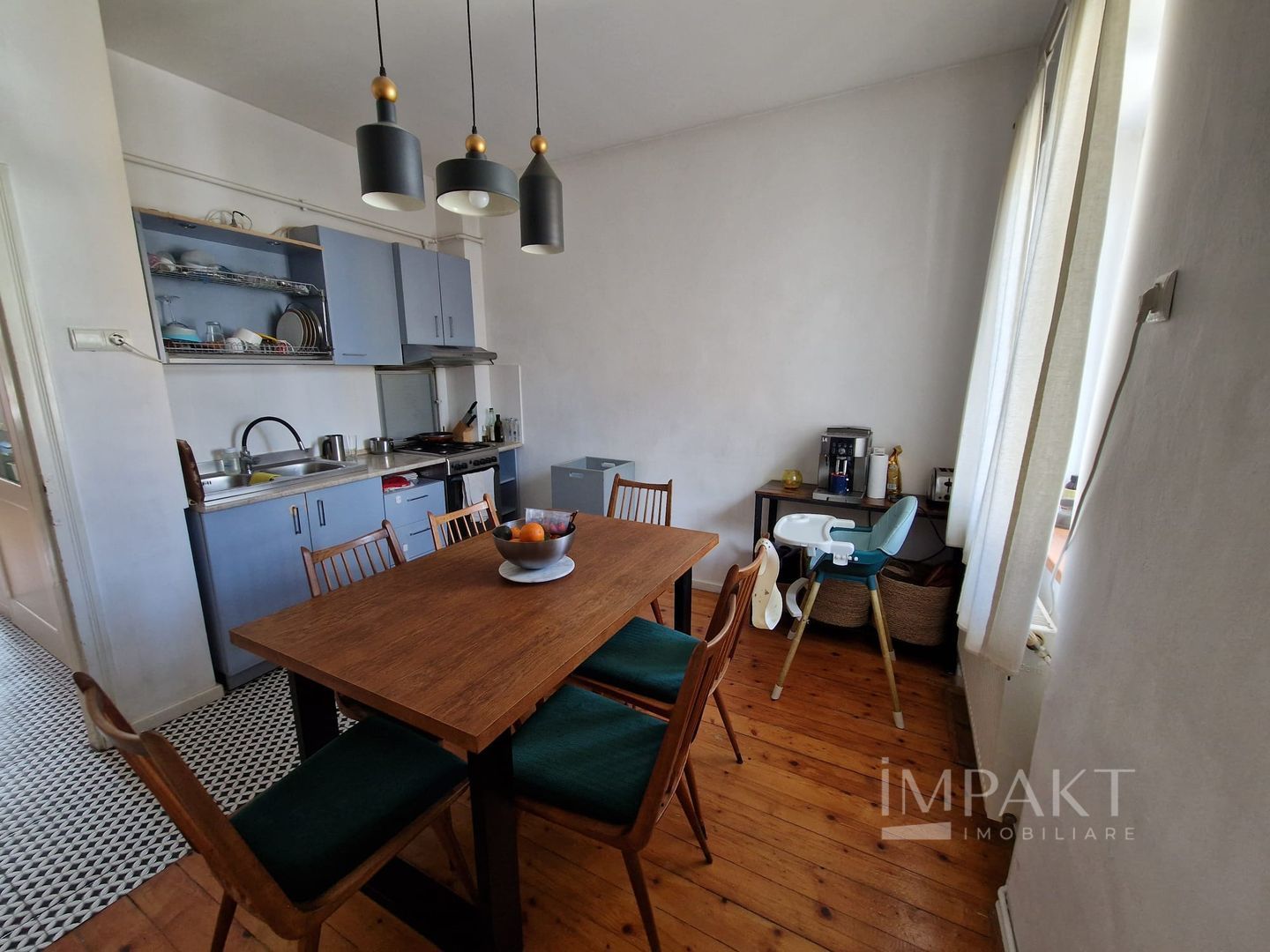 Apartament decomandat cu 2 camere la casa in Bulgaria - Poză 4