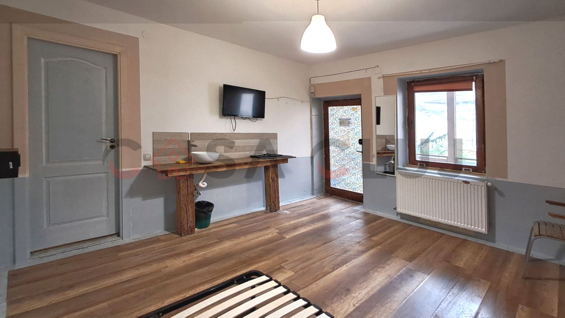 Ultracentral!! Clădire / 3 nivele – 14 camere, 300 mp utili, B-dul Eroilor!! - Poză 4