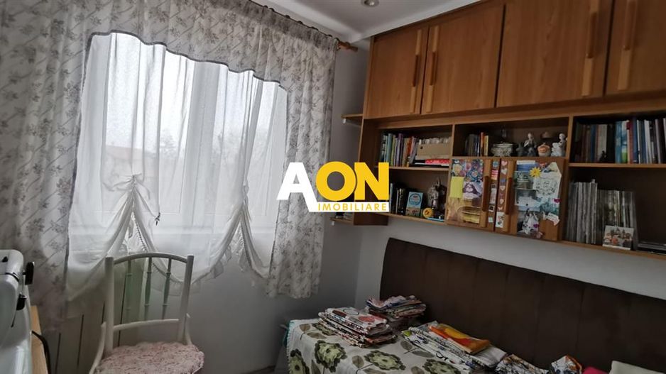 Casa in Centru zona linistita - Poză 9