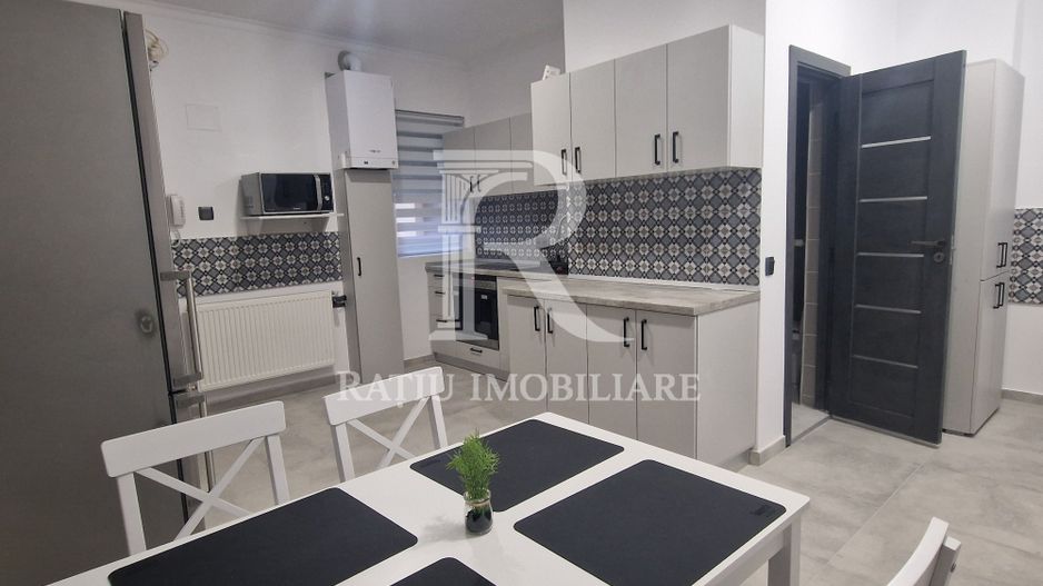 Apartament cu 2 camere | Ultracentral | Oradea - Poză 12