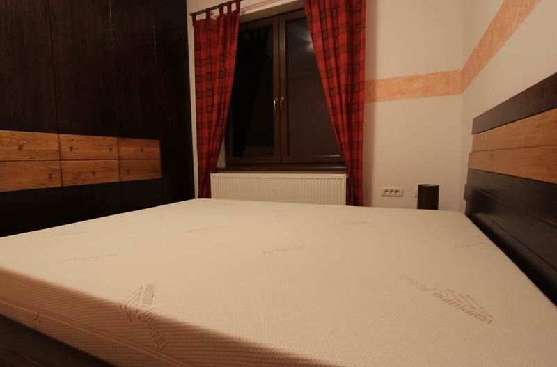 Apartament cu 3 camere de închiriat în zona Bucovinei - Poză 3