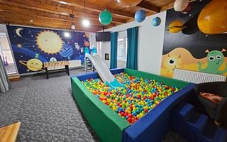 Spatiu de inchiriat 120 mp utili Campina central! - Poză 4