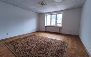 Spațiu oferit spre închiriere | Piața Mihai Viteazu - Poză 3