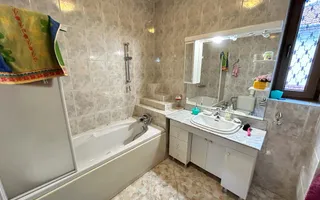 Vila individuala cu 5 dormitoare Cotroceni - Poză 19