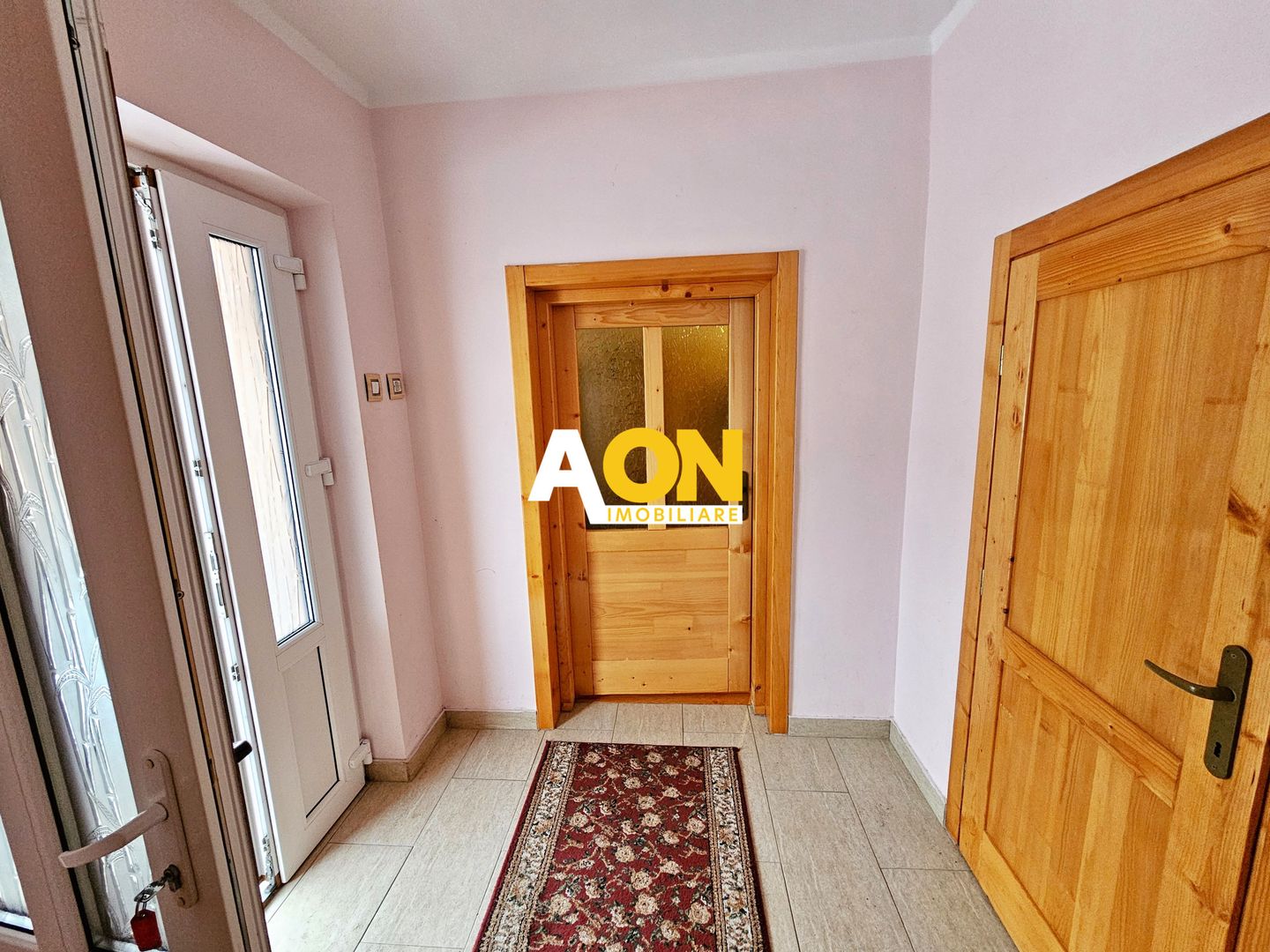 Casa locuibila cu 3 camere, cu pivnita, Cetate, zona Liceului Sportiv - Poză 2