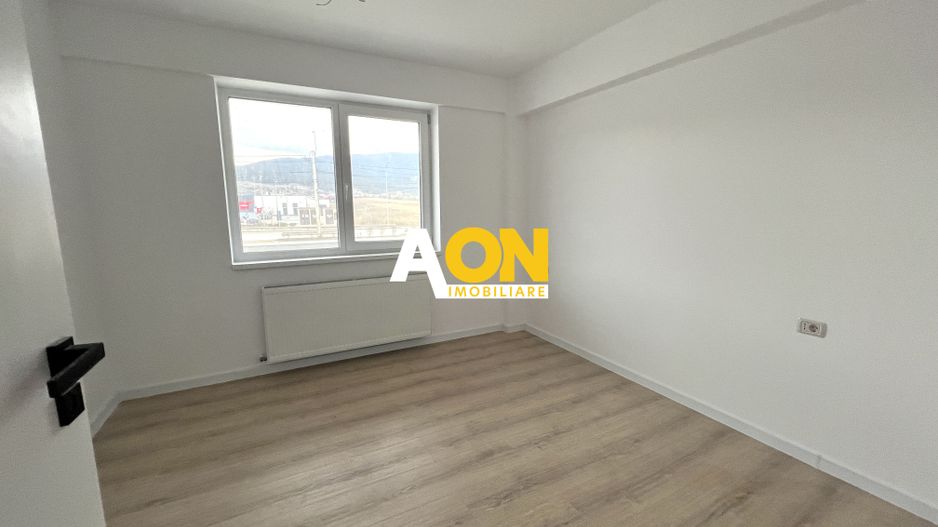 Apartament cu 3 camere,  61 mp + balcon, 6.25 mp, PRET FARA TVA 9% - Poză 8