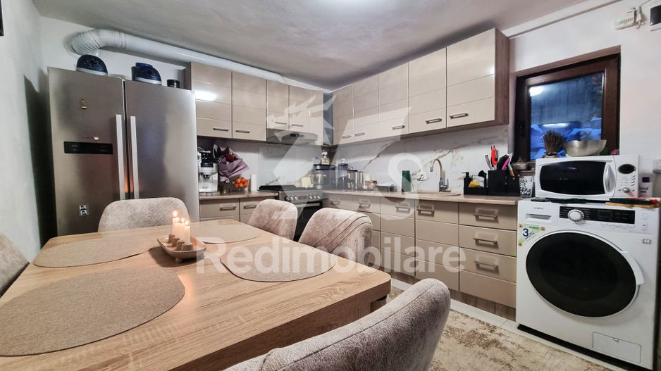 Casă funcțională, curte proprie, finisaje moderne - Poză 2