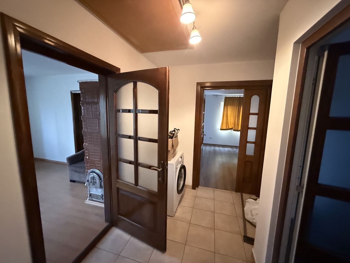 Casă de vânzare | Dornești | Zonă centrală - Poză 1