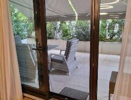 LUX !!! 3 Camere transformate in 2 , terasa de 46mp, mobilat si utilat complet, - Poză 13