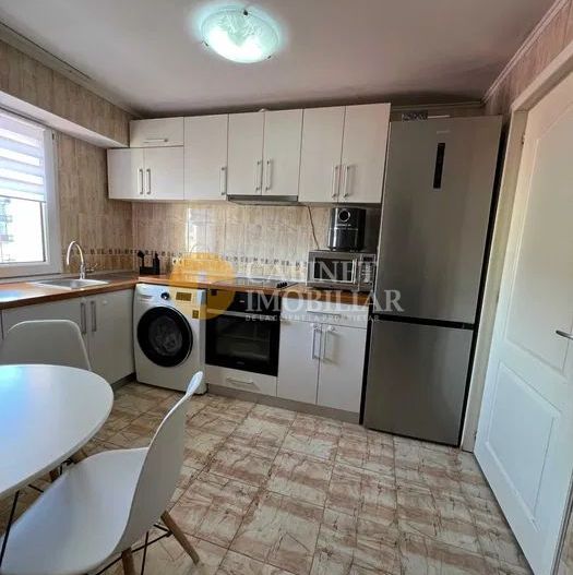 Nicolina- 3 Camere Decomandat -Etaj Intermediar - 2 Bai- Bloc 1986 - Poză 6