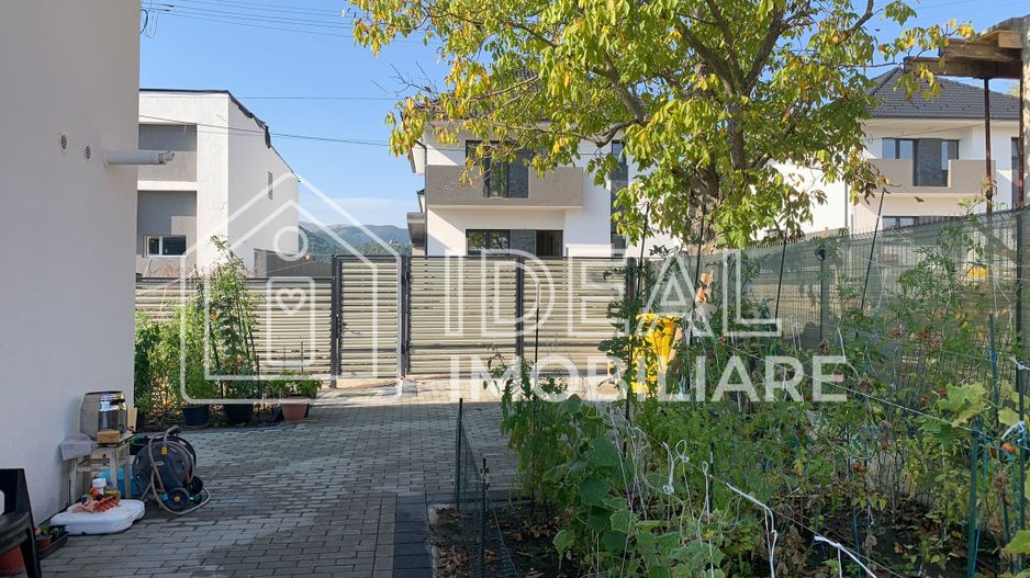 Duplex La CHEIE cu 4 camere, in Cisnadie - Poză 23