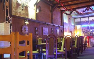 Spatiu comercial de inchiriat in Giulesti (langa stadion, complex comercial) - Poză 24