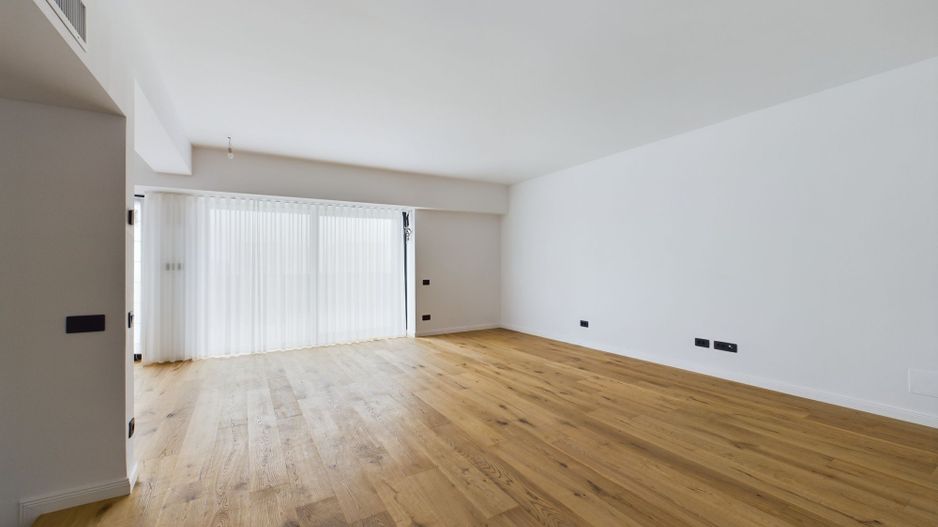 Penthouse in zona de Nord - Poză 3