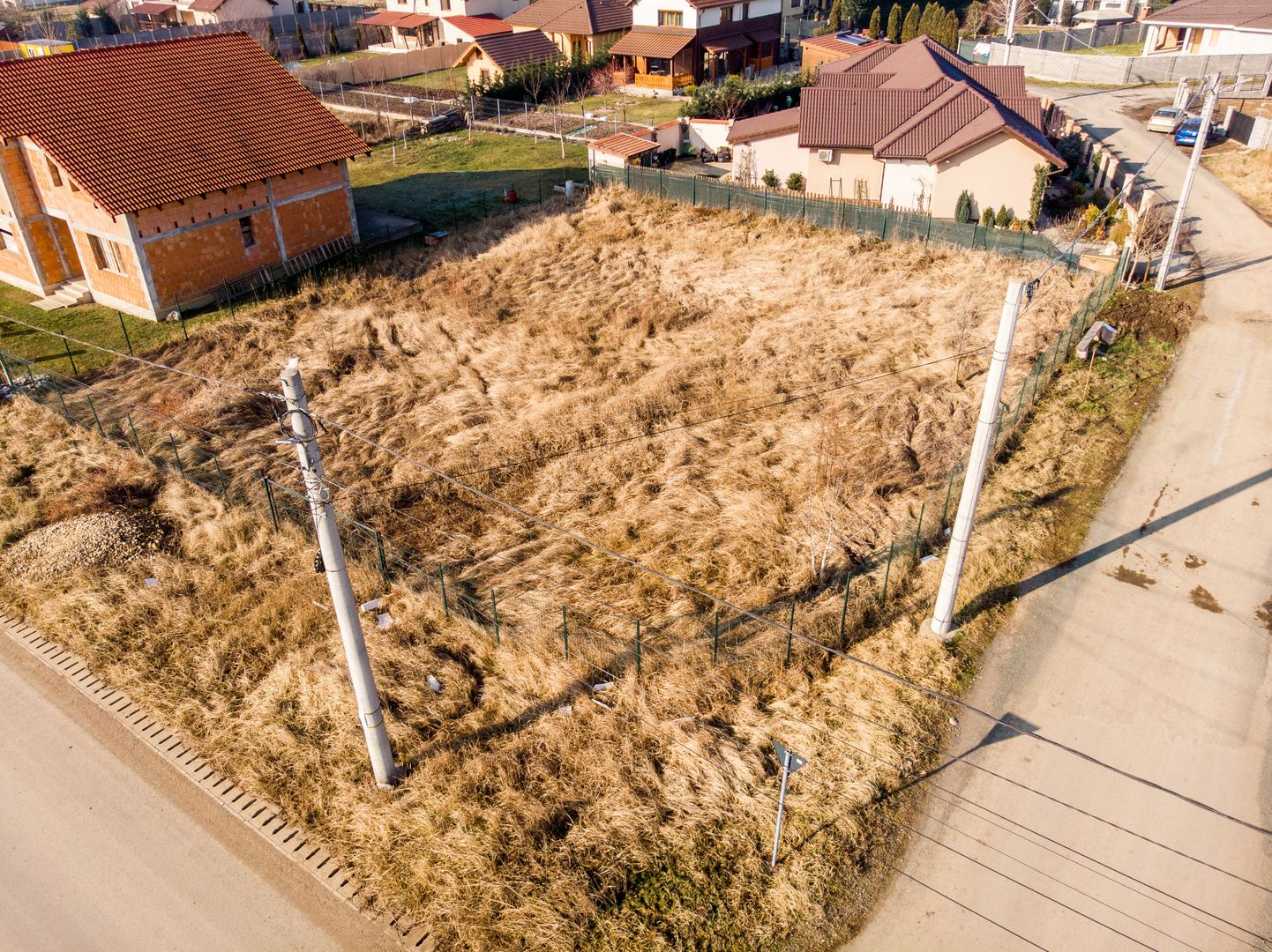 Teren 793mp cu două fronturi stradale Dumbrăvița - Poză 4