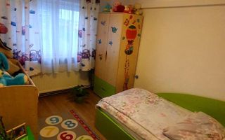 Apartament cu 3 camere Torontalului - Poză 3