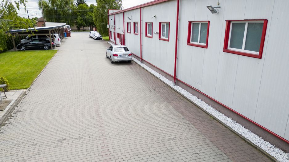 Hală industrială cu teren de 3600 mp în Gai - Poză 11