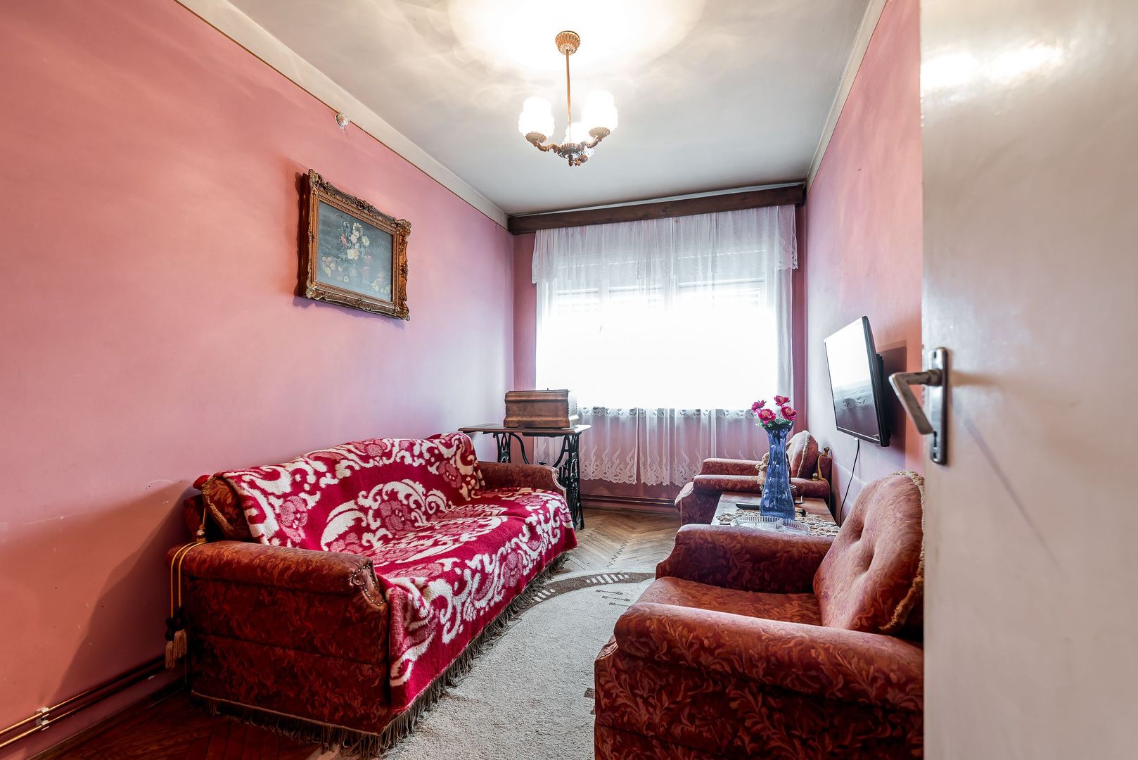 Apartament cu 4 camere decomandat, cu vedere panoramica. Zona Garii - Poză 4