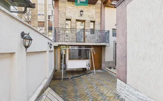 Casă cu spațiu comercial Arad, calea Aurel Vlaicu - Poză 21