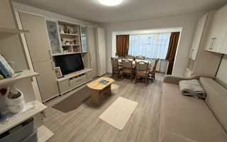 Apartament cu 3 camere, renovat integral, mobilat și utilat - Poză 1