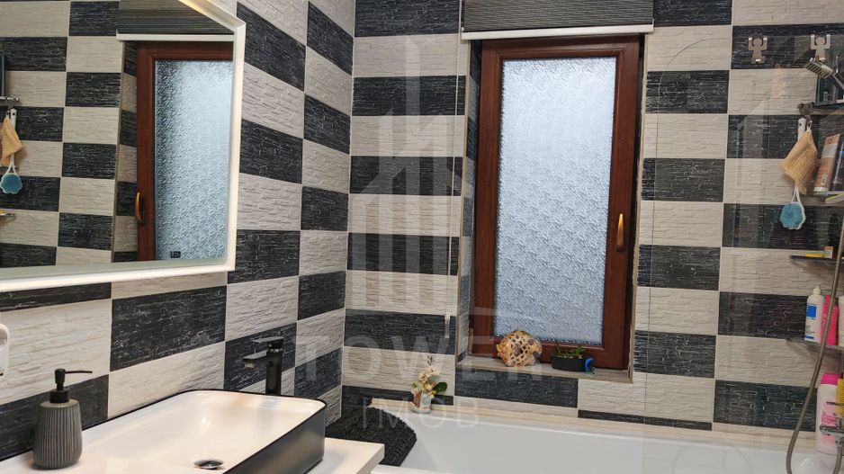 Penthouse 116 mp, terasă generoasă- vedere panoramică, compartimentare excelenta - Poză 13