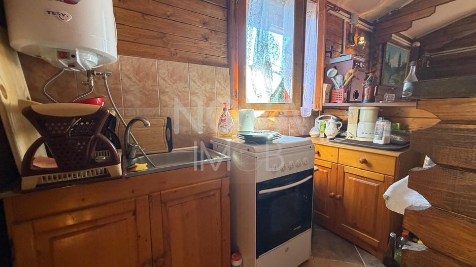 CASA DE VACANTA CU TEREN GENEROS, VALE – SALISTE - Poză 12