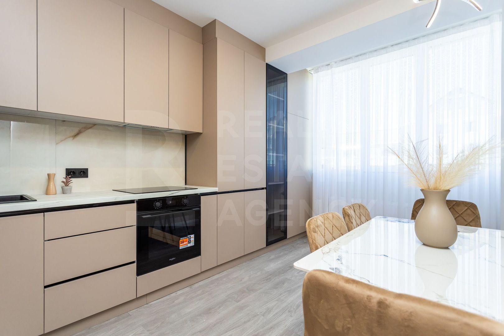 Vânzare, apartament, 1 cameră, strada Nicolae Milescu Spătaru, Ciocana - Poză 1