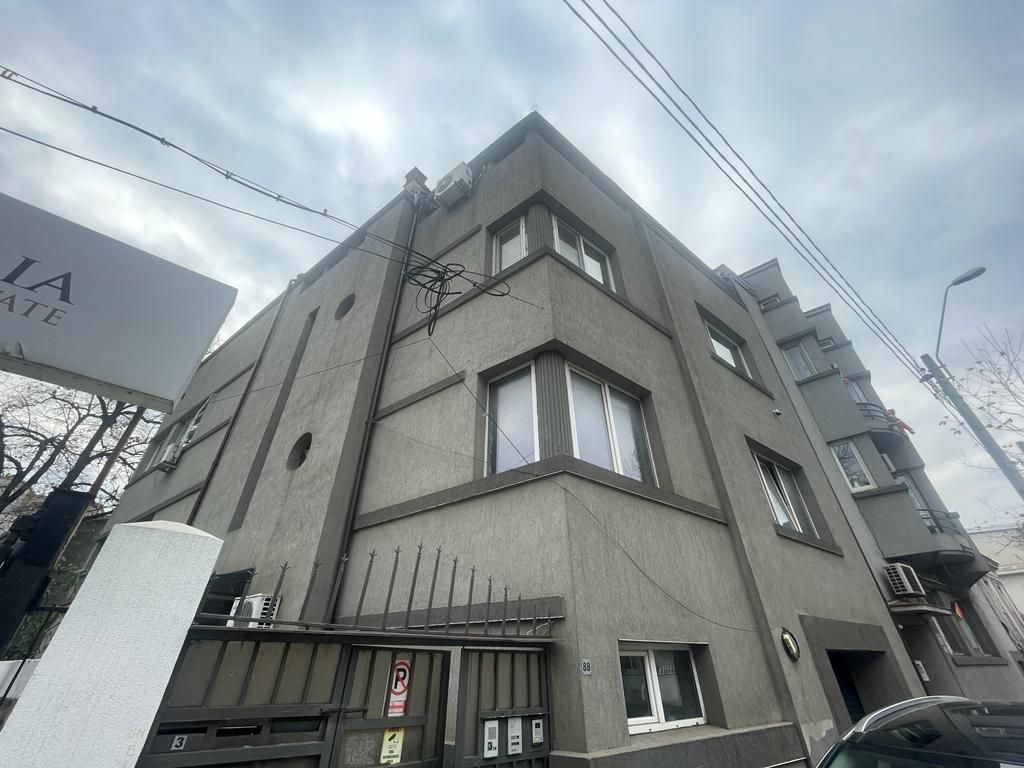 Vila ultracentrala de inchiriat - Poză 2