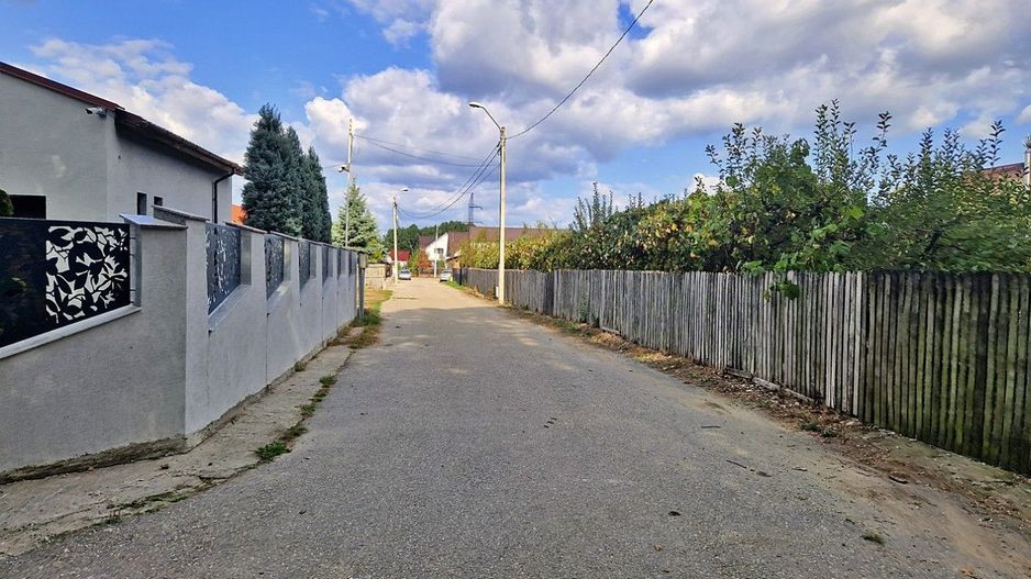 Ocazie!! Vanzare teren - padure, toate utilitatile, Balotesti - Poză 4