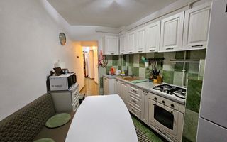 Apartament 2 camere , 2 balcoane, 51 mp utili, etaj 1, zona Kaufland - Poză 7