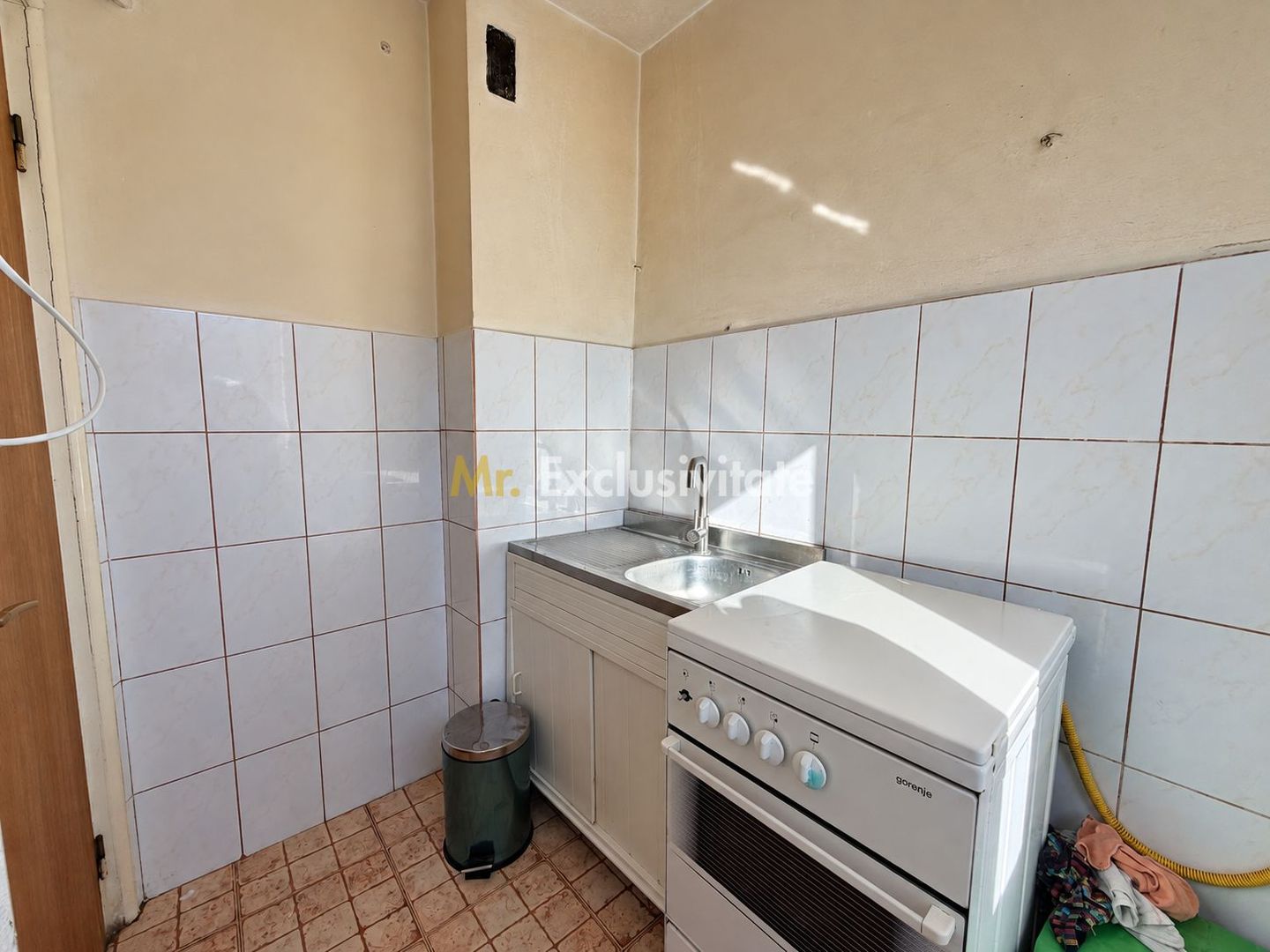 Garsoniera confort 1 Metrou Favorit - Poză 2
