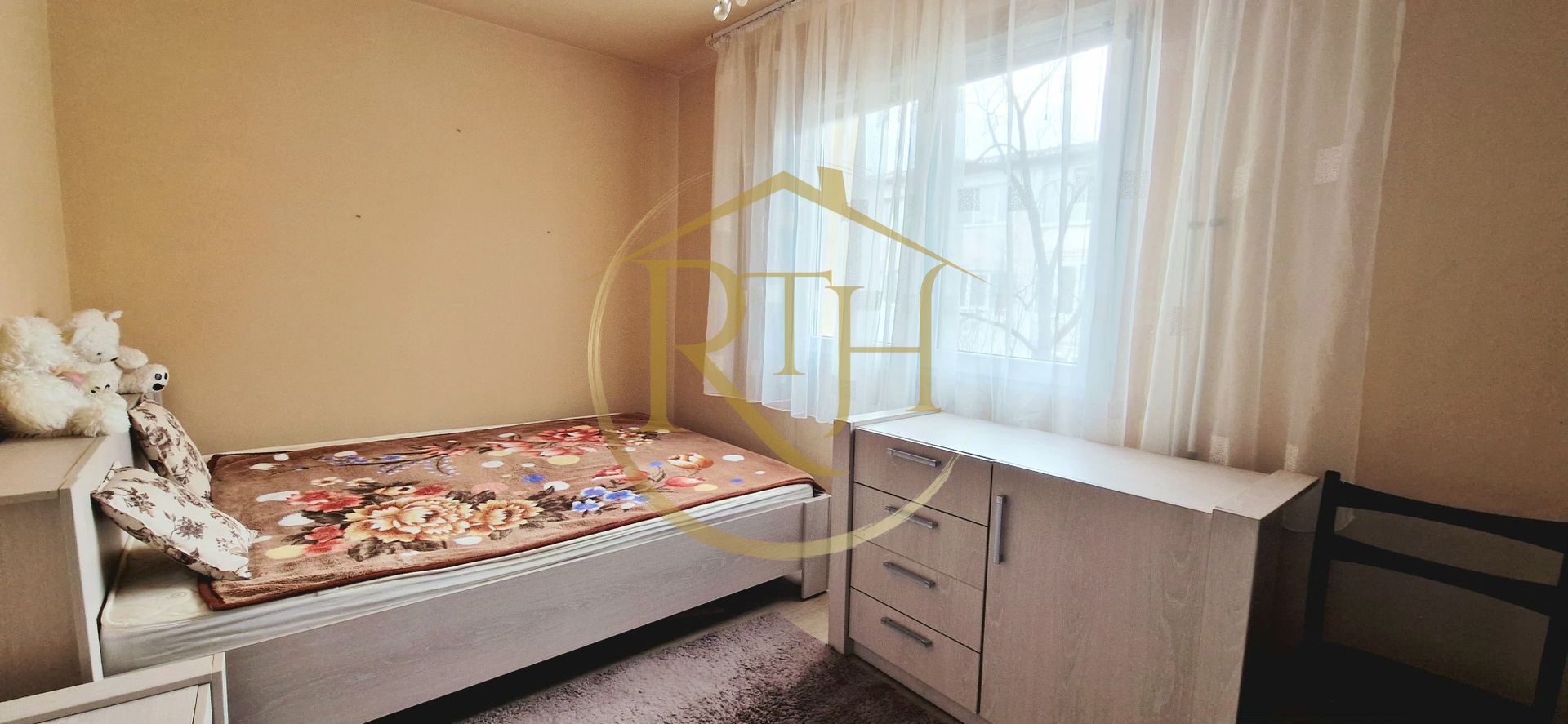 Inchiriez apartament cu 2 camere,clima centrala, zona Calea Sagului/ 300 euro. - Poză 3
