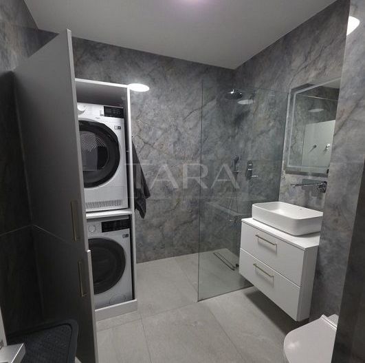 Apartament finisat, cu parcare subterana inclusa. - Poză 10