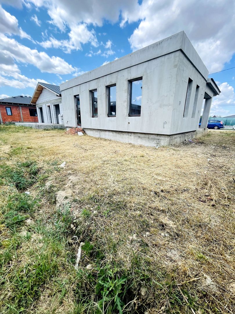Casă plan Parter în stil mediteranean – Cihei (la roșu) - Poză 4
