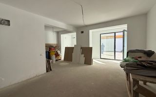 Apartament cu o curte generoasa de 60 mp - Poză 4